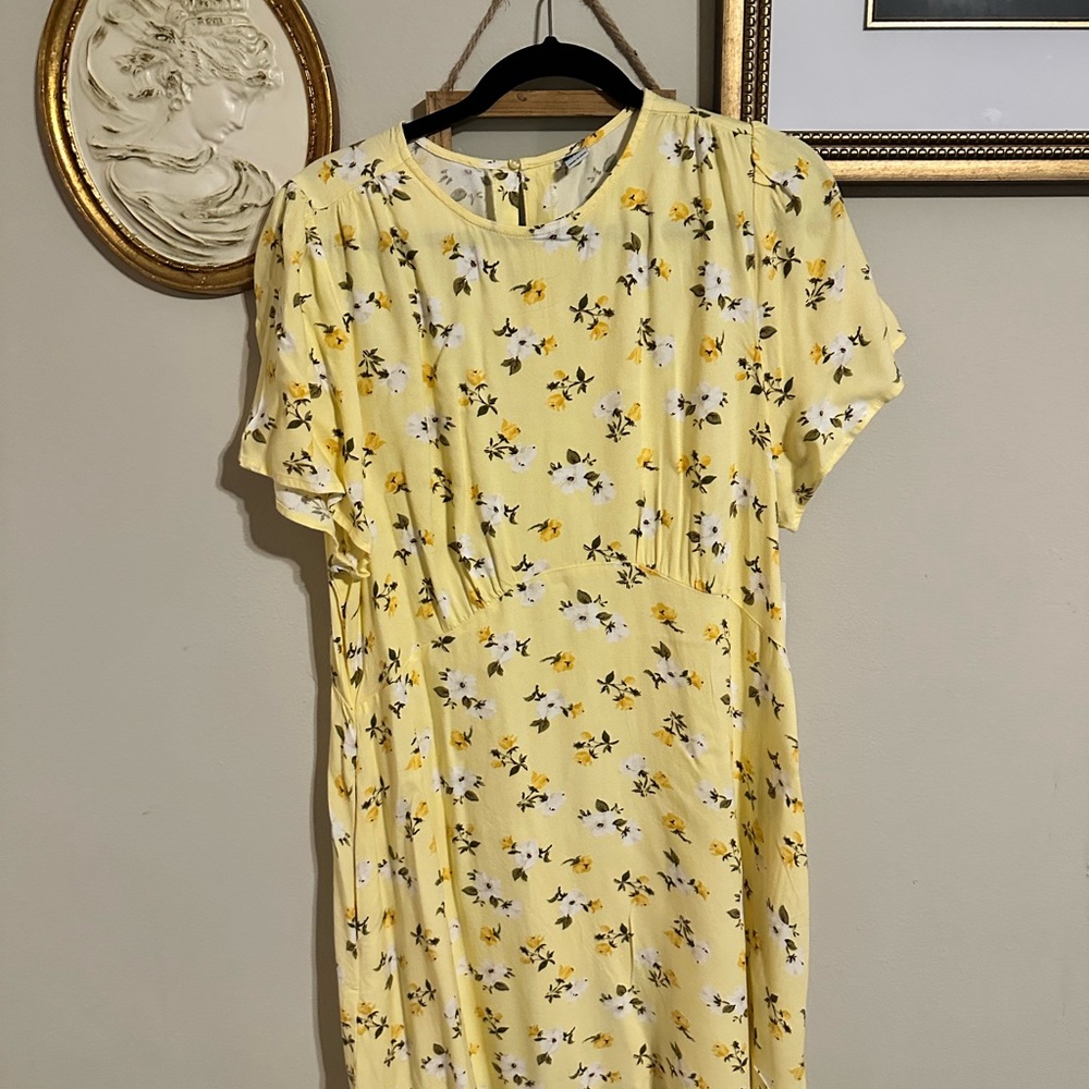 Old Navy Yellow Floral Midi Dress